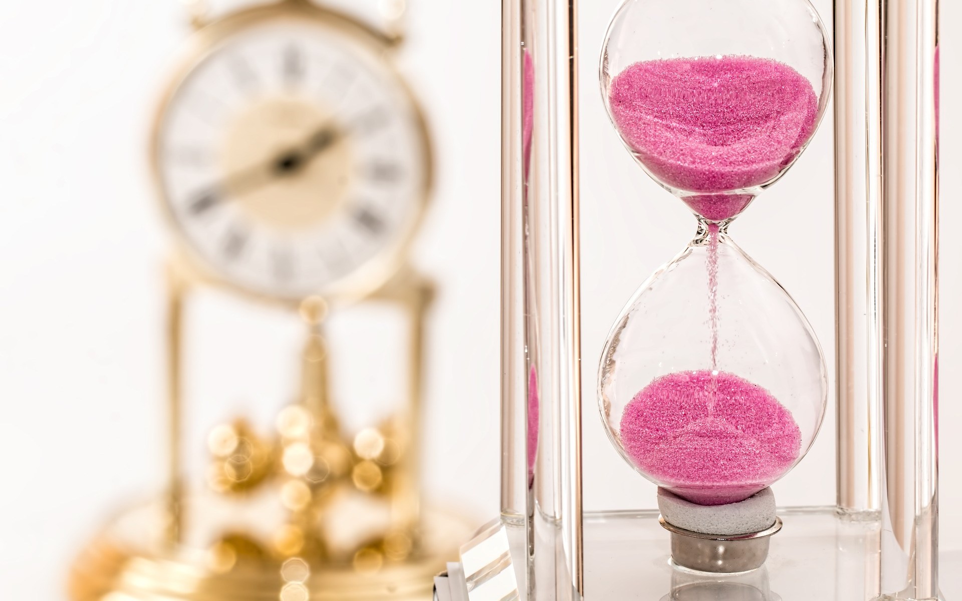 Image credit: https://pixabay.com/en/hourglass-clock-time-deadline-hour-1703330/